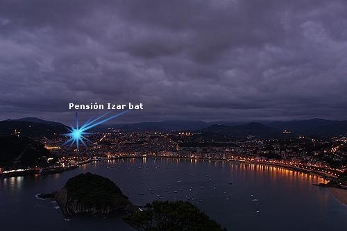 Pension Izar Bat サン・セバスティアン エクステリア 写真